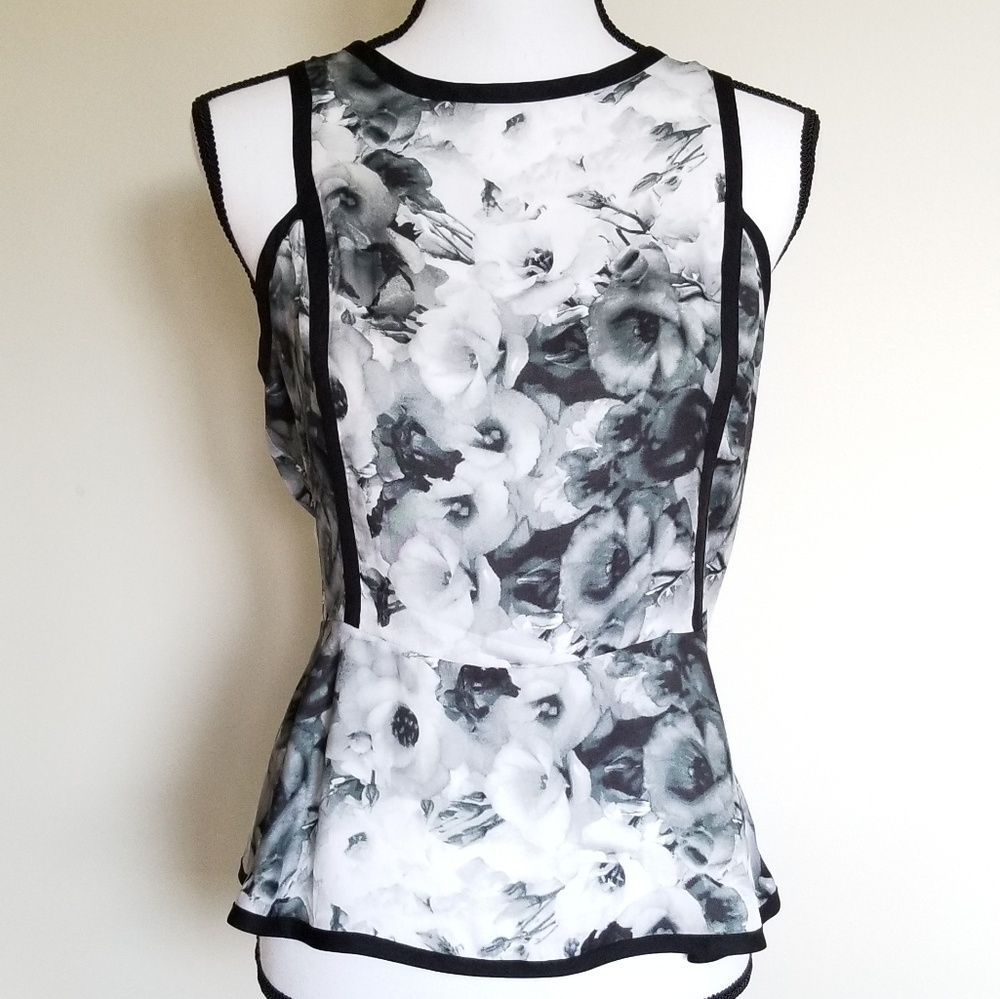 BB Dakota peplum top black white floral Medium